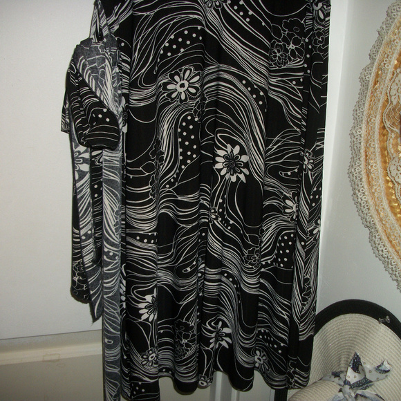 Y2K DANCE GIRL RETRO 90S LOOK BLACK & WHITE WRAP DRESS SM - Picture 3 of 5